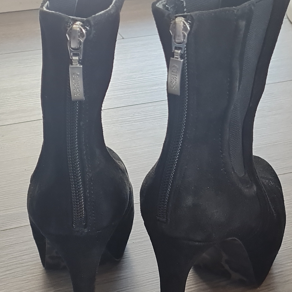 Aldo Black Heeled Ankle Boots - Picture 4 of 4